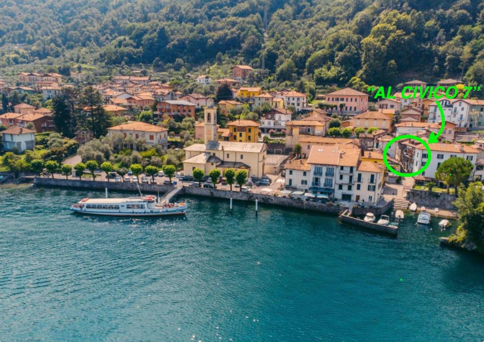 Al Civico 7 Relax A Due Passi Dal Di Oliveto Lario